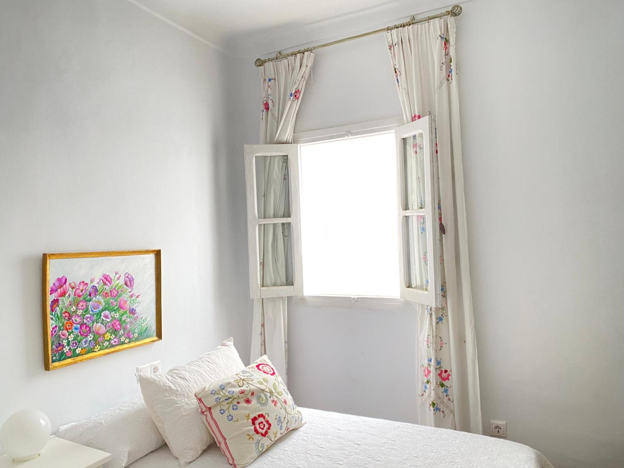 Casa Miguel - 3 Beautiful Apartments Availabe Sayalonga 객실 사진